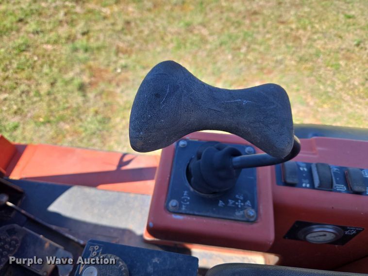 image for item ET5197 2014 Ditch Witch RT120 QUAD vibratory cable plow