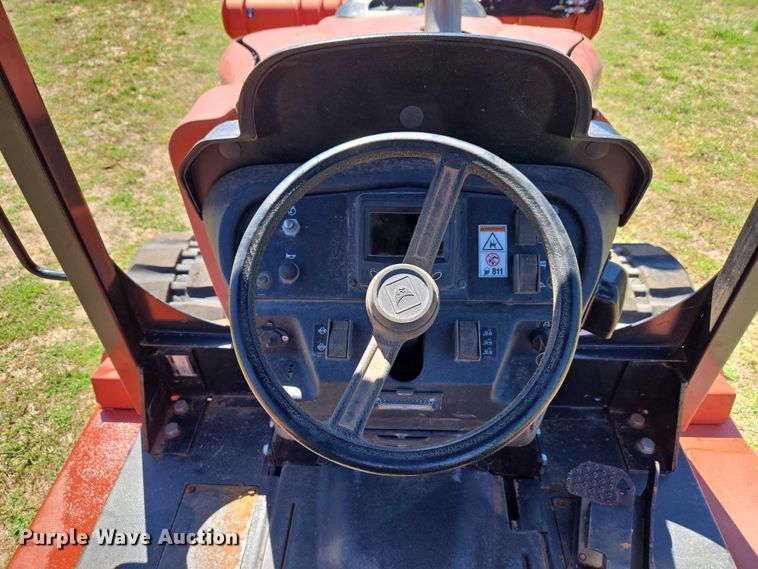 image for item ET5197 2014 Ditch Witch RT120 QUAD vibratory cable plow