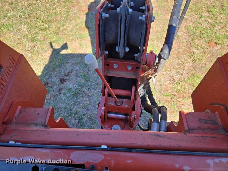 image for item ET5197 2014 Ditch Witch RT120 QUAD vibratory cable plow