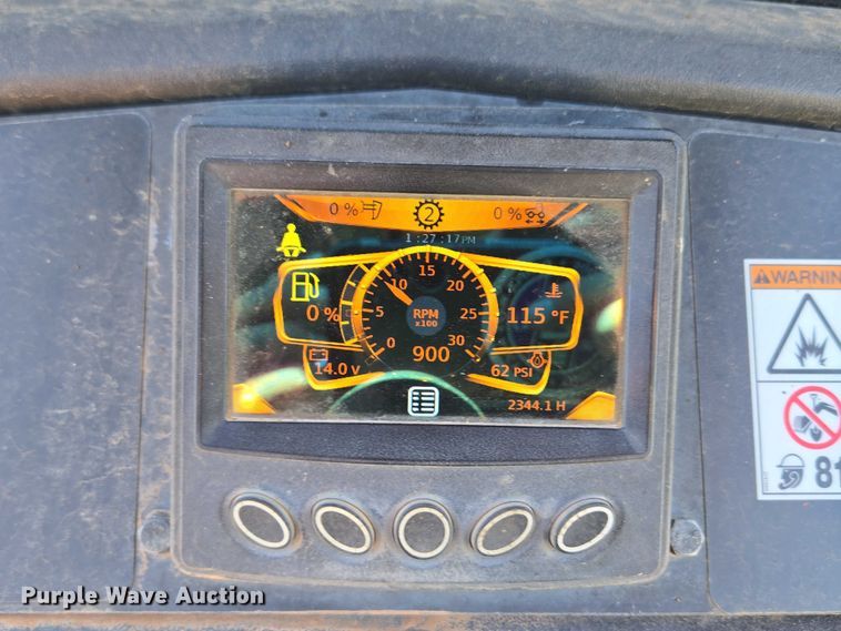 image for item ET5197 2014 Ditch Witch RT120 QUAD vibratory cable plow