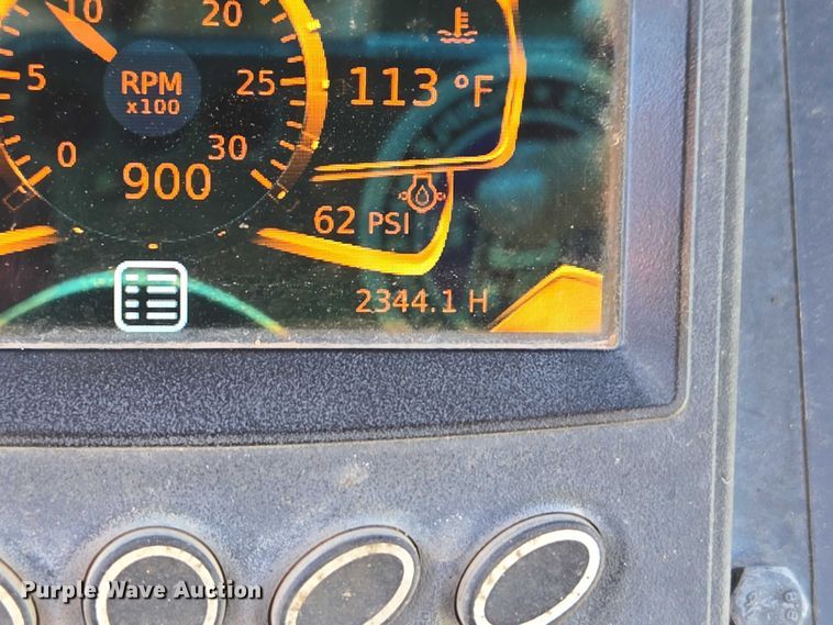 image for item ET5197 2014 Ditch Witch RT120 QUAD vibratory cable plow