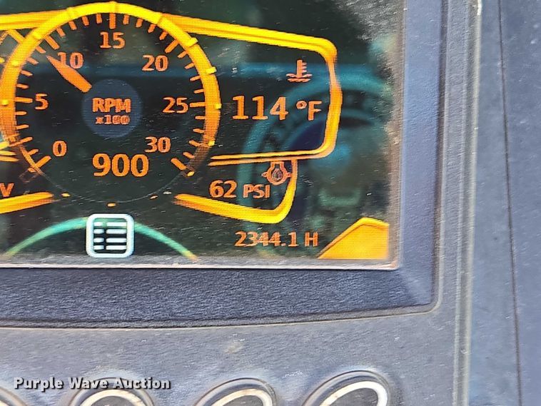 image for item ET5197 2014 Ditch Witch RT120 QUAD vibratory cable plow