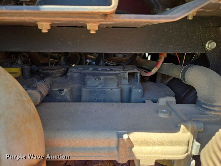 image for item ET5197 2014 Ditch Witch RT120 QUAD vibratory cable plow