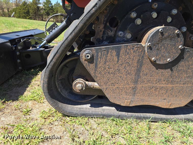 image for item ET5197 2014 Ditch Witch RT120 QUAD vibratory cable plow