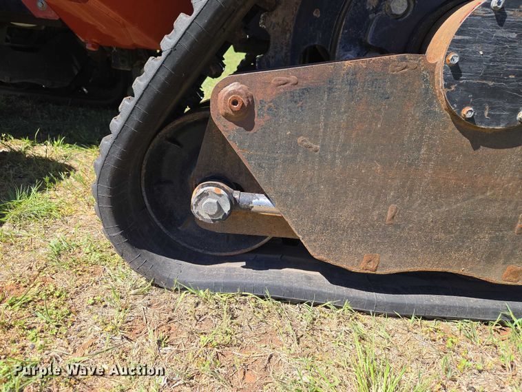 image for item ET5197 2014 Ditch Witch RT120 QUAD vibratory cable plow