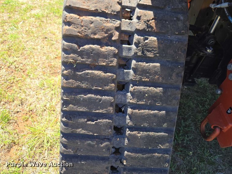 image for item ET5197 2014 Ditch Witch RT120 QUAD vibratory cable plow