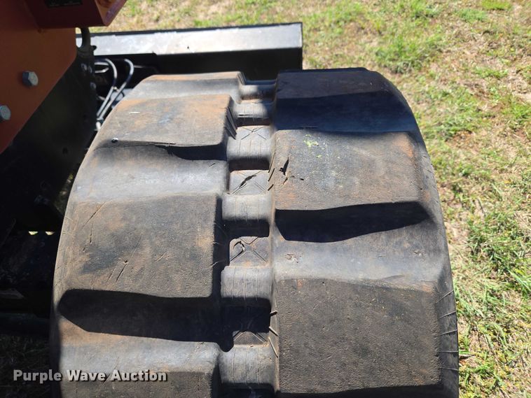 image for item ET5197 2014 Ditch Witch RT120 QUAD vibratory cable plow