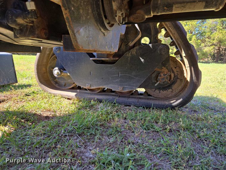 image for item ET5197 2014 Ditch Witch RT120 QUAD vibratory cable plow