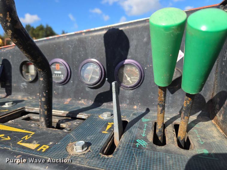 image for item ET5198 Ditch Witch 410SXD trencher