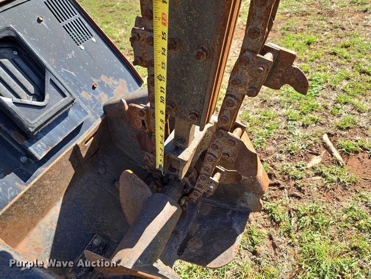 image for item ET5198 Ditch Witch 410SXD trencher