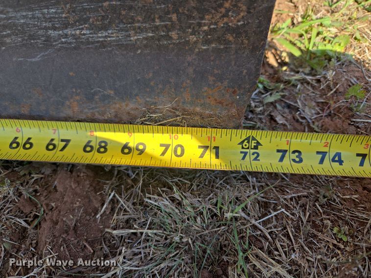 image for item ET5205 2005 Vermeer RT650 vibratory cable plow