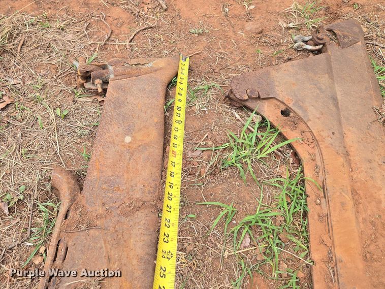 image for item ET5205 2005 Vermeer RT650 vibratory cable plow