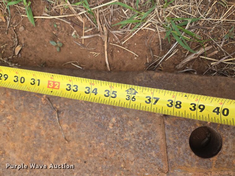 image for item ET5205 2005 Vermeer RT650 vibratory cable plow