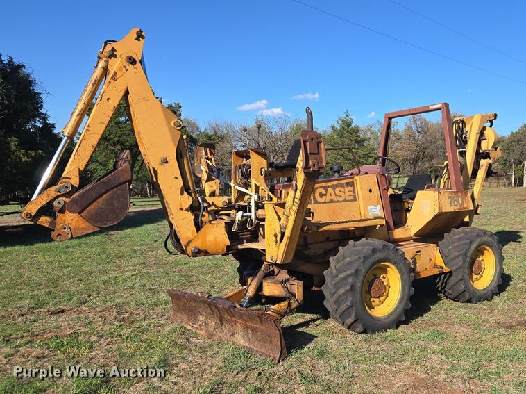 image for item ET5208 1989 Case 760 vibratory cable plow