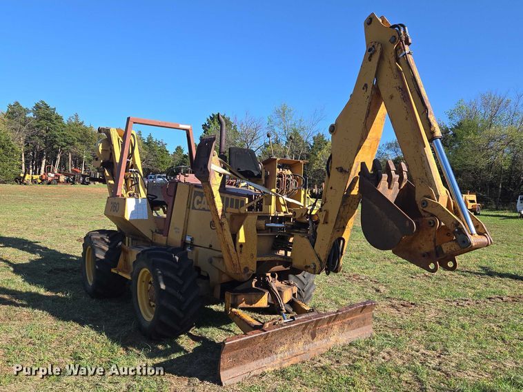 image for item ET5208 1989 Case 760 vibratory cable plow