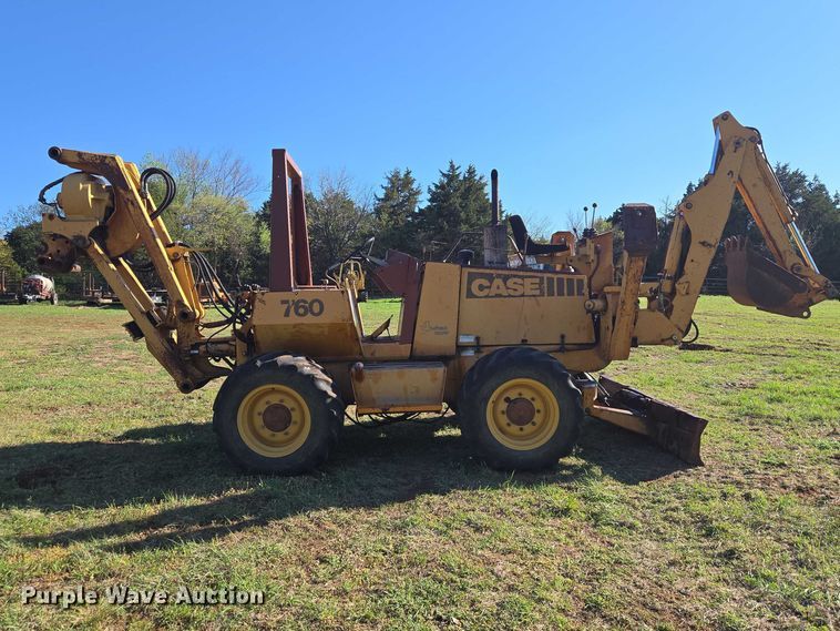 image for item ET5208 1989 Case 760 vibratory cable plow