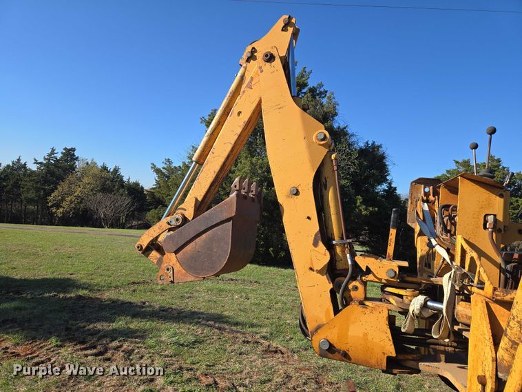 image for item ET5208 1989 Case 760 vibratory cable plow