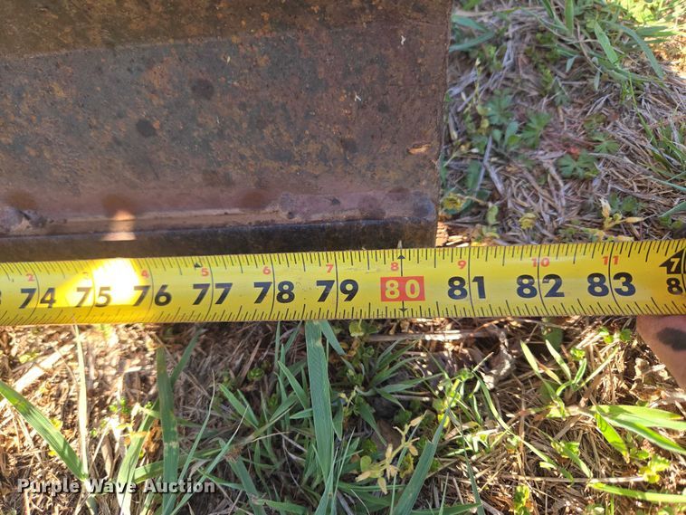 image for item ET5208 1989 Case 760 vibratory cable plow