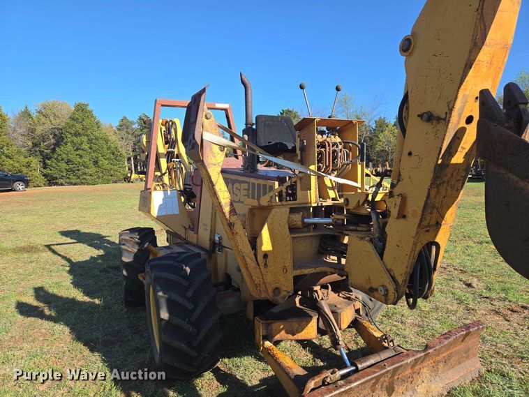 image for item ET5208 1989 Case 760 vibratory cable plow