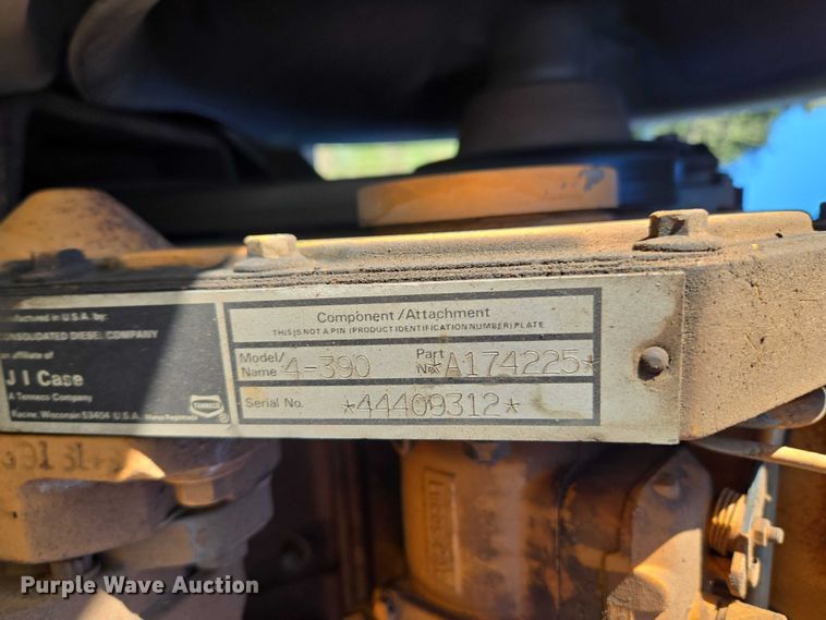 image for item ET5208 1989 Case 760 vibratory cable plow