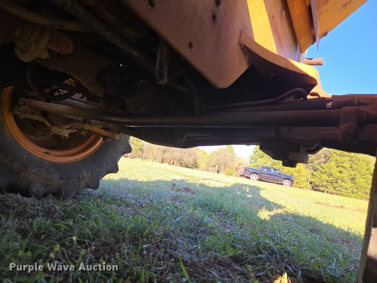 image for item ET5208 1989 Case 760 vibratory cable plow