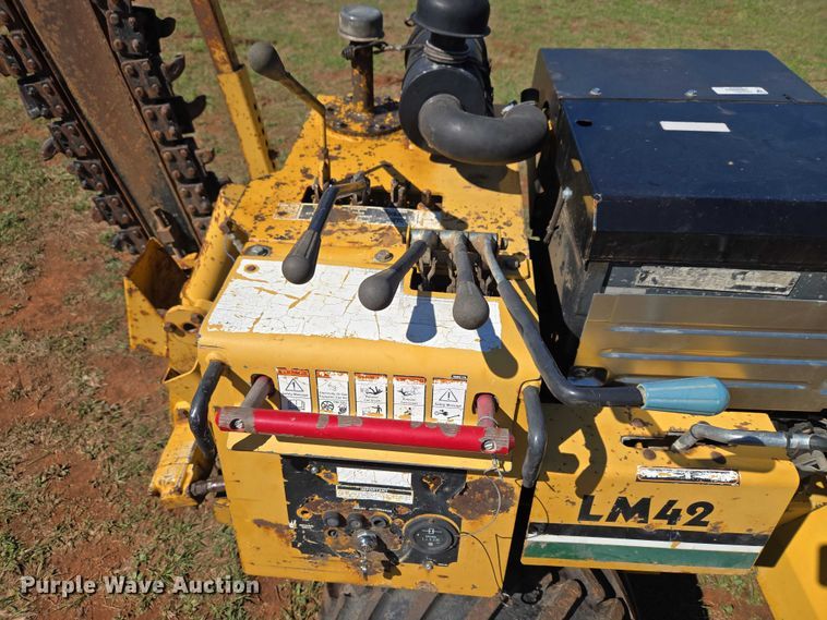 image for item ET5212 1999 Vermeer LM-42 trencher