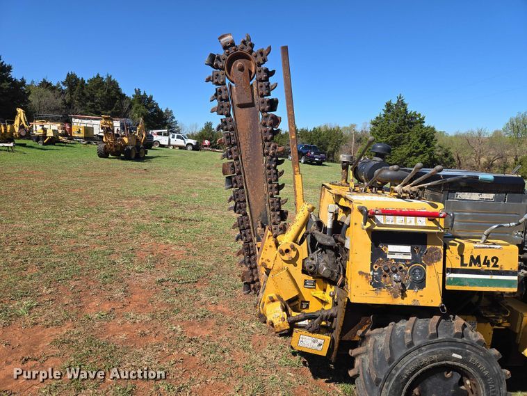 image for item ET5212 1999 Vermeer LM-42 trencher