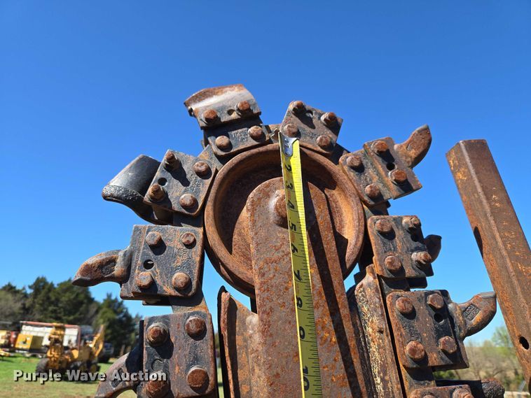 image for item ET5212 1999 Vermeer LM-42 trencher