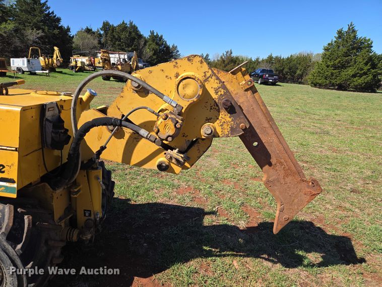 image for item ET5212 1999 Vermeer LM-42 trencher