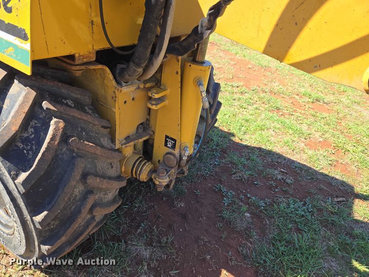 image for item ET5212 1999 Vermeer LM-42 trencher