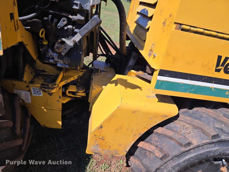 image for item ET5212 1999 Vermeer LM-42 trencher