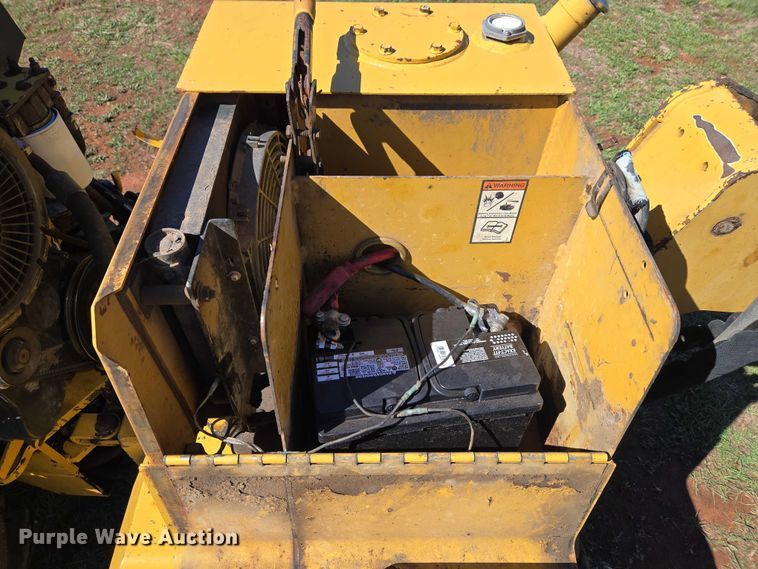 image for item ET5212 1999 Vermeer LM-42 trencher