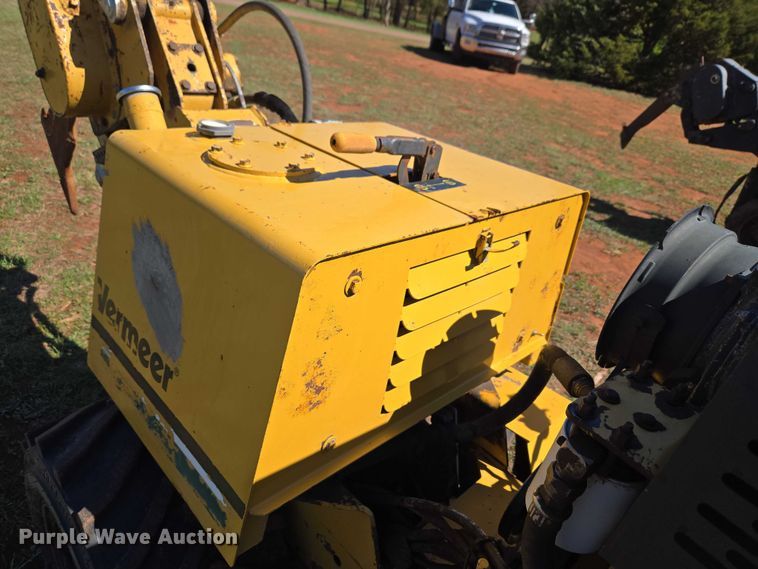 image for item ET5212 1999 Vermeer LM-42 trencher