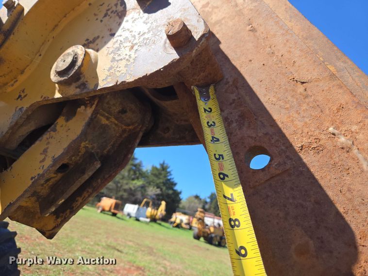 image for item ET5212 1999 Vermeer LM-42 trencher