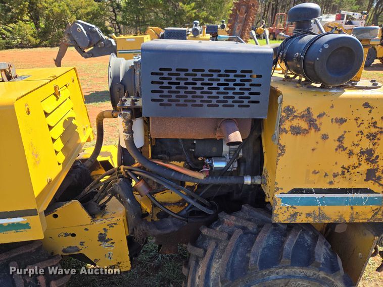 image for item ET5212 1999 Vermeer LM-42 trencher