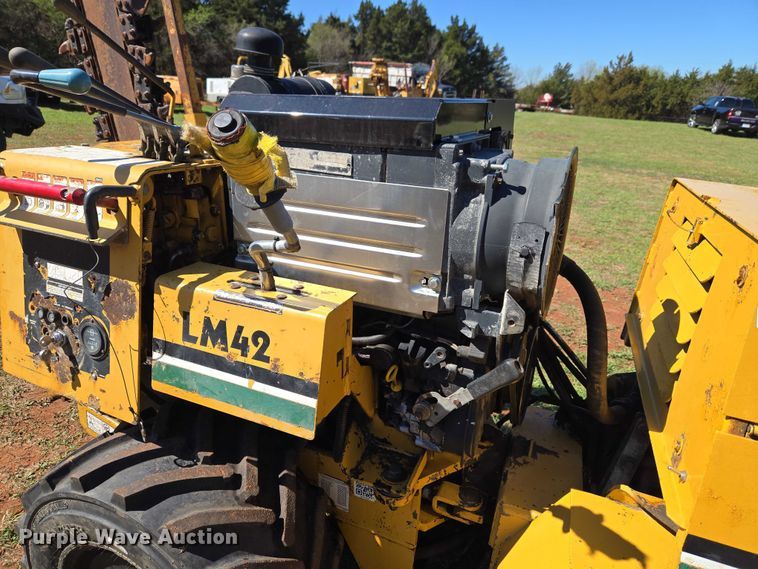 image for item ET5212 1999 Vermeer LM-42 trencher