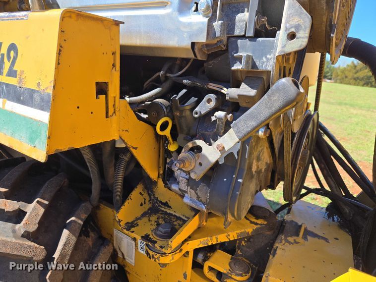 image for item ET5212 1999 Vermeer LM-42 trencher