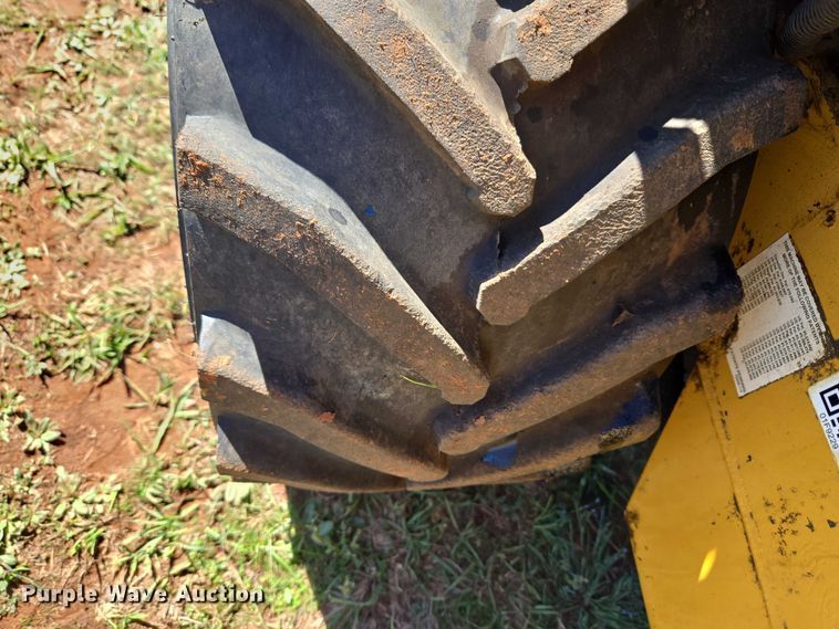 image for item ET5212 1999 Vermeer LM-42 trencher