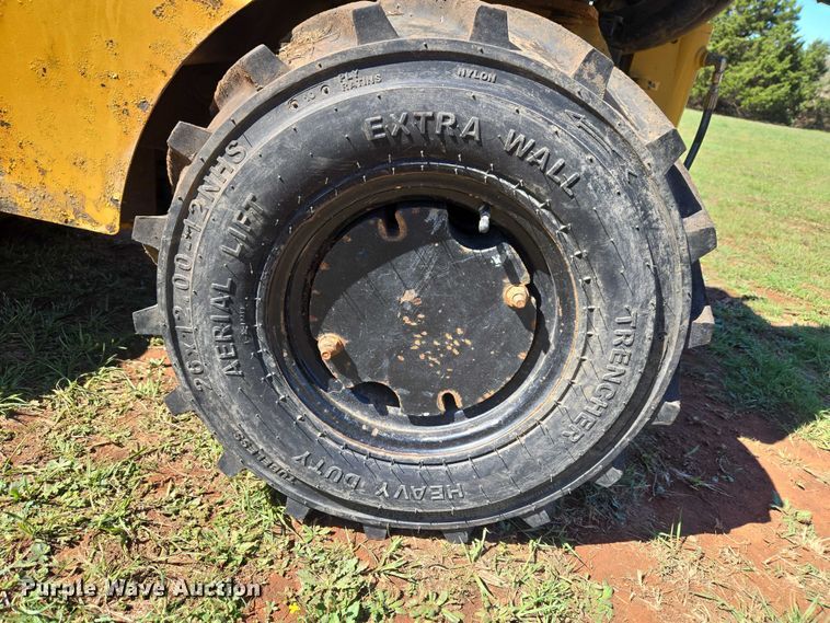 image for item ET5212 1999 Vermeer LM-42 trencher