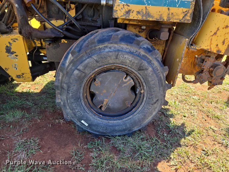 image for item ET5212 1999 Vermeer LM-42 trencher