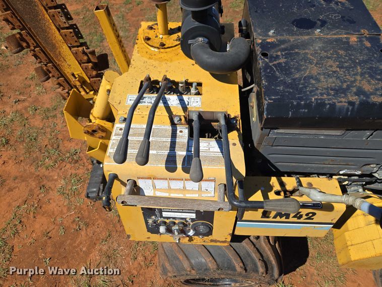 image for item ET5213 2004 Vermeer LM42 trencher