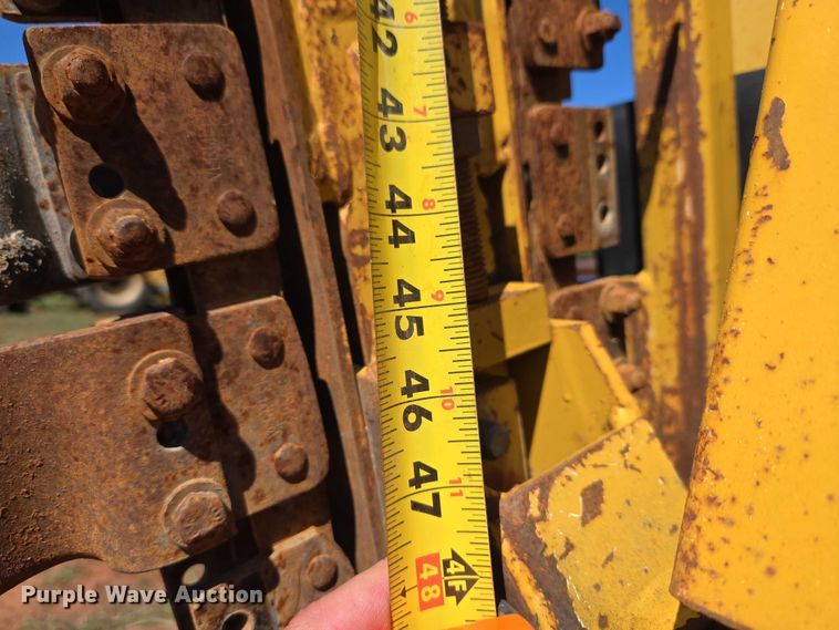 image for item ET5213 2004 Vermeer LM42 trencher