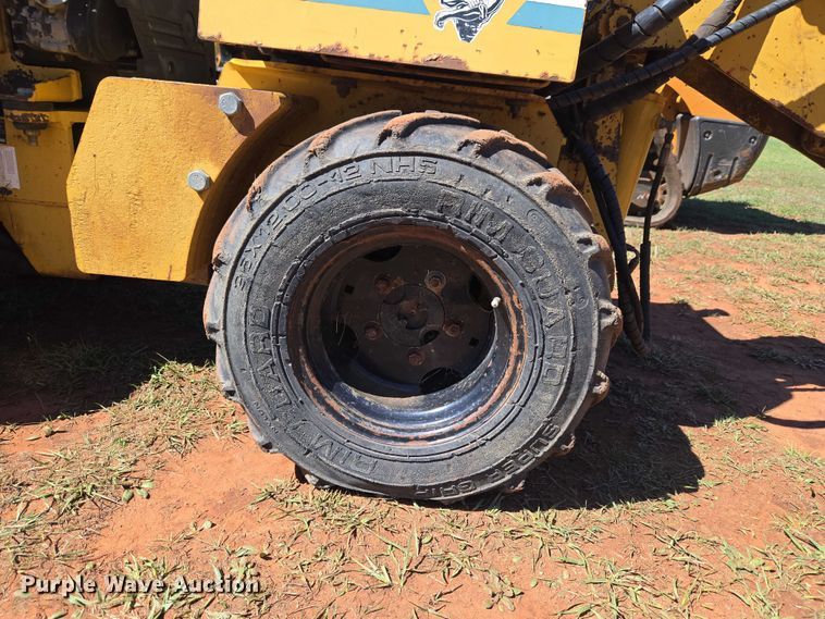 image for item ET5213 2004 Vermeer LM42 trencher