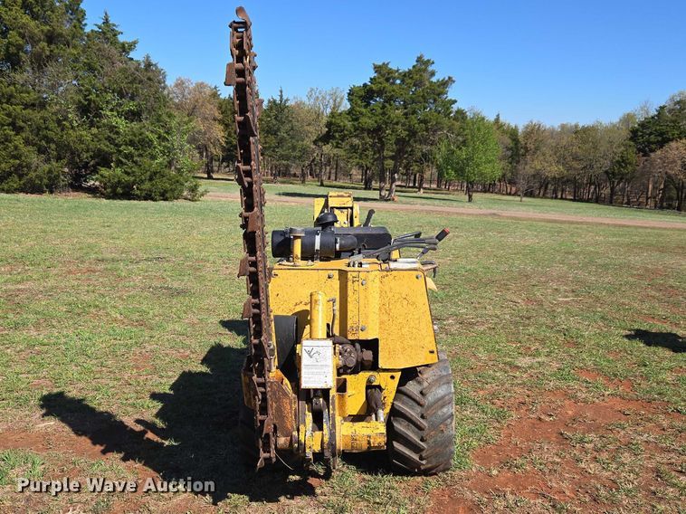 image for item ET5214 1999 Vermeer LM-42 trencher