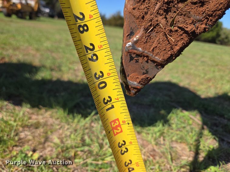 image for item ET5214 1999 Vermeer LM-42 trencher