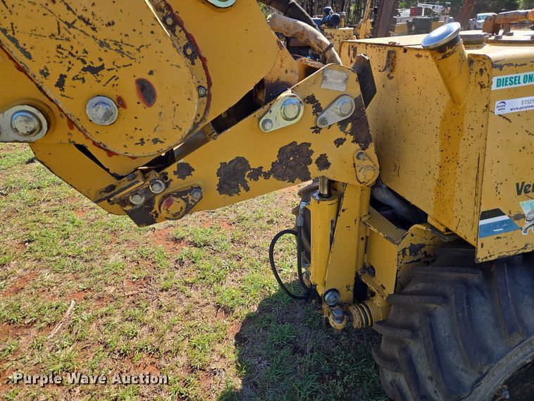 image for item ET5214 1999 Vermeer LM-42 trencher