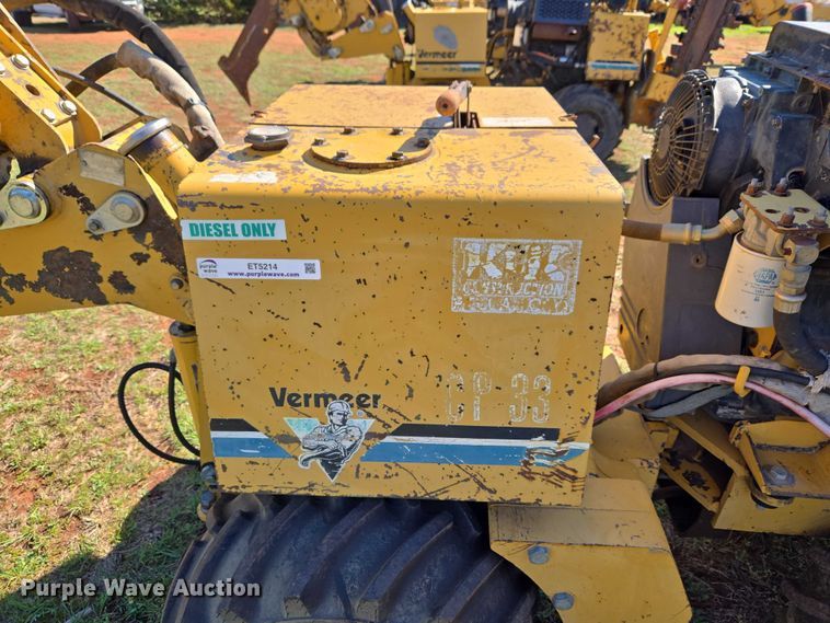 image for item ET5214 1999 Vermeer LM-42 trencher