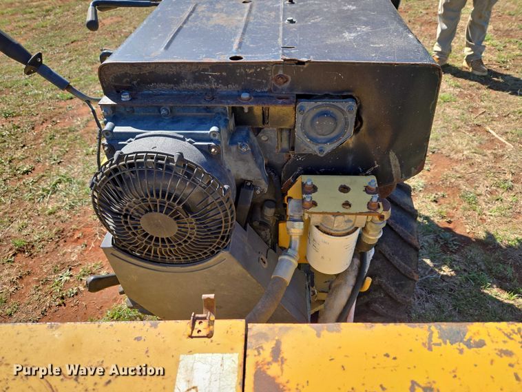 image for item ET5214 1999 Vermeer LM-42 trencher