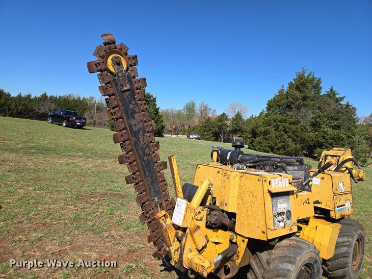 image for item ET5214 1999 Vermeer LM-42 trencher