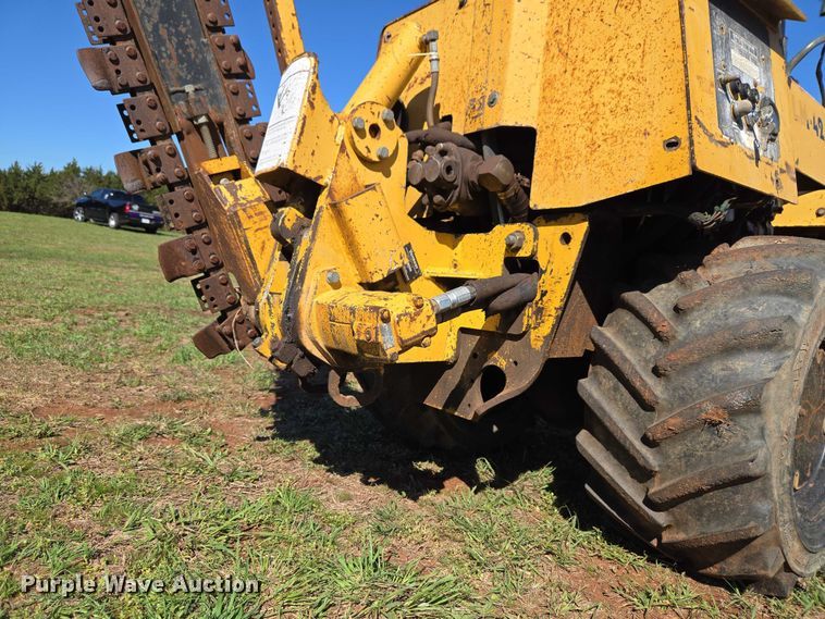 image for item ET5214 1999 Vermeer LM-42 trencher